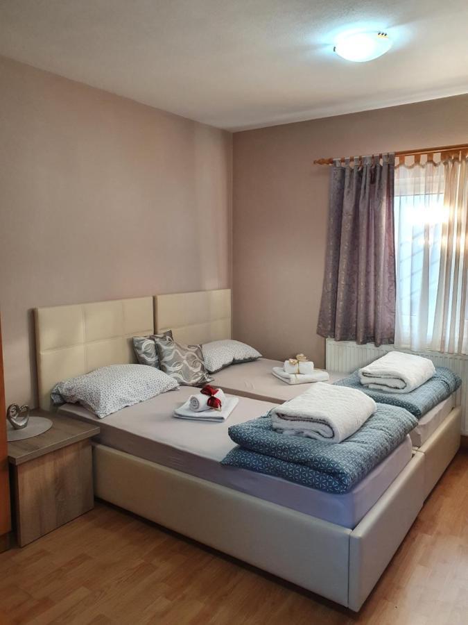 Apartman "Millan" 普里耶多尔 外观 照片