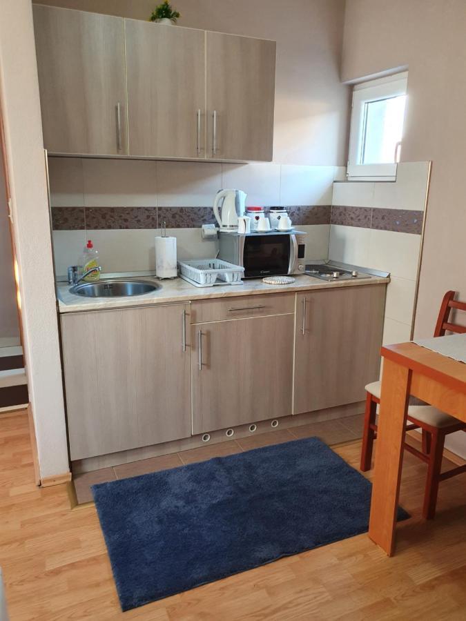 Apartman "Millan" 普里耶多尔 外观 照片